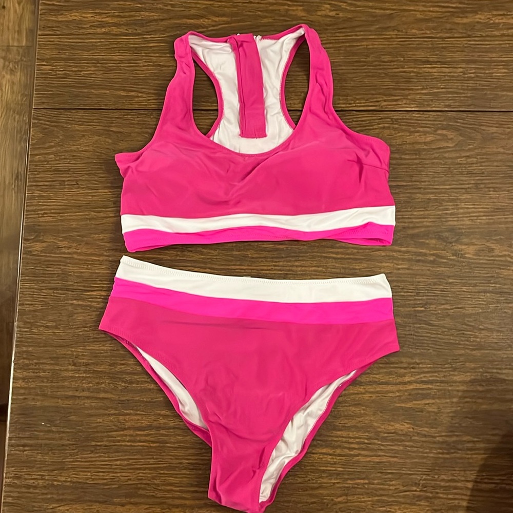 Hilinker  size L NWT  Bikini swim suit